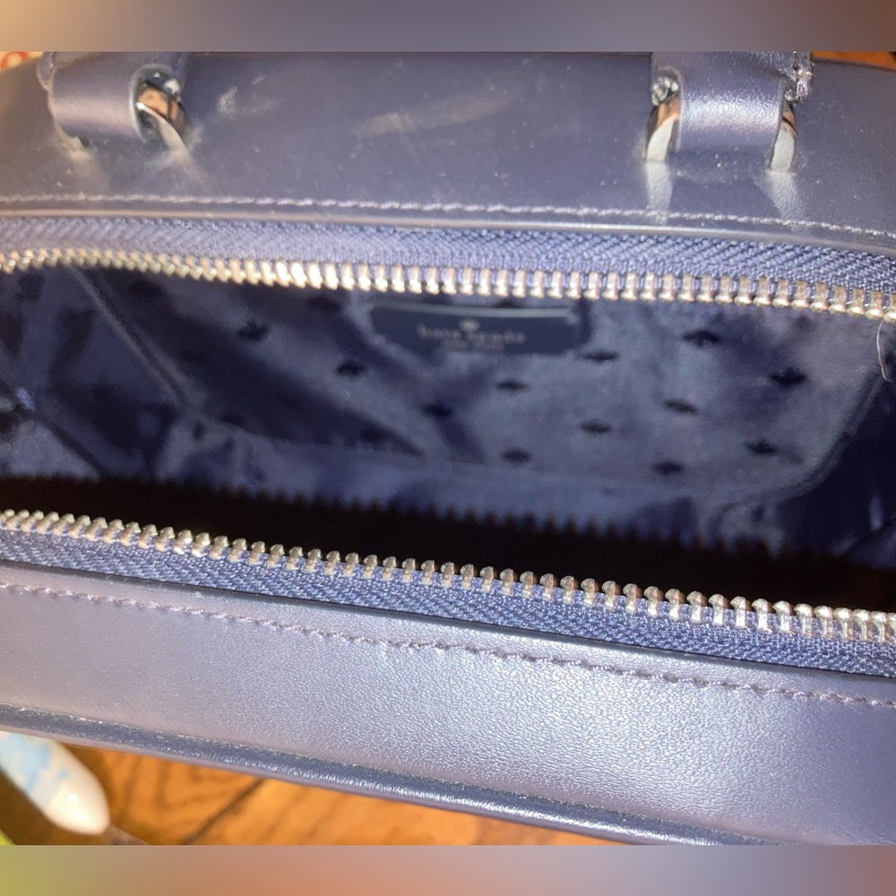 Kate Spade Traveler Trunk Novelty Crossbody Bag - Navy & Cream - EUC - Picture 7 of 9